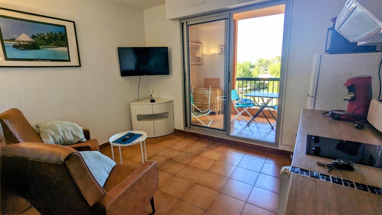 Appartement T2 Bord Et Vue Mer La Ciotat Ngoại thất bức ảnh